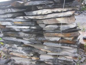 Outdoor Irregular shaped Broken Crazy Slate floor Tile